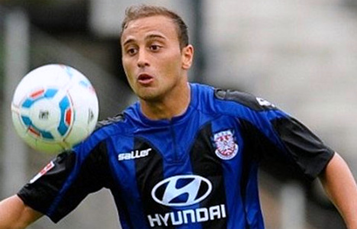 Zafer Yelen, Fsv Frankfurt ile Sözleşmesini Uzattı