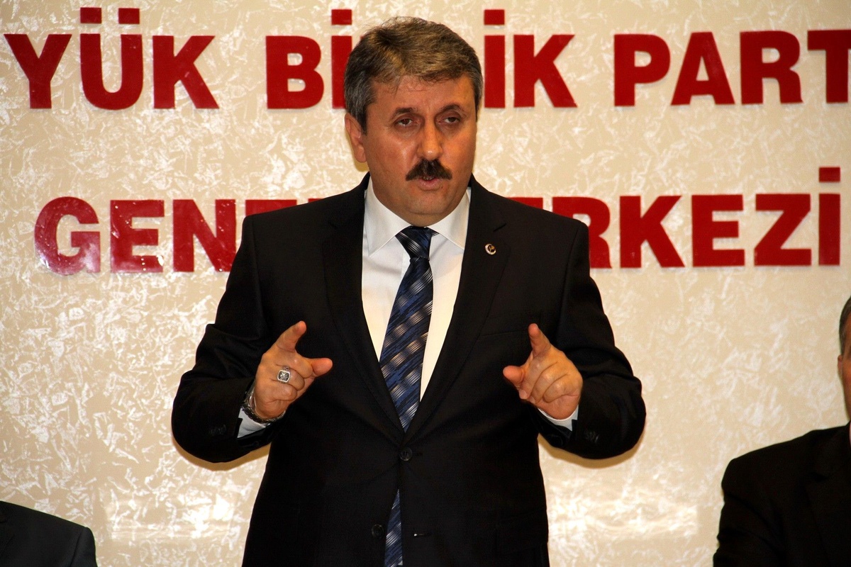 Bbp, Cumhurbaşkanı Gül\'den \'Büyükşehir Yasası\'nı Onaylamamasını İstedi