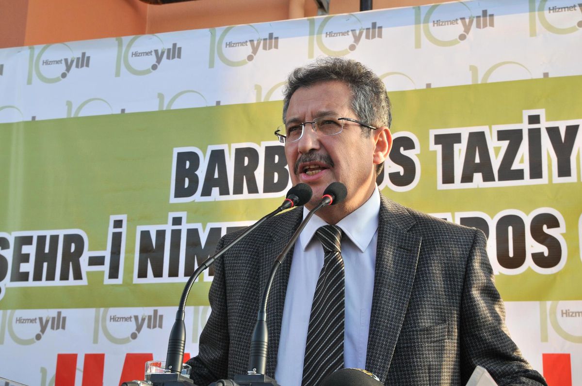 Belediyeden Çifte Açılış