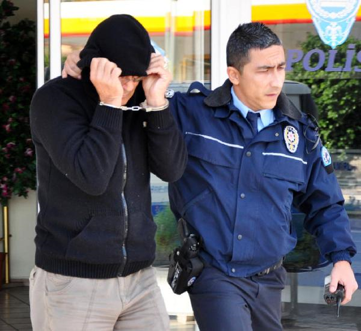 Emekli Astsubaya Taciz Gözaltısı