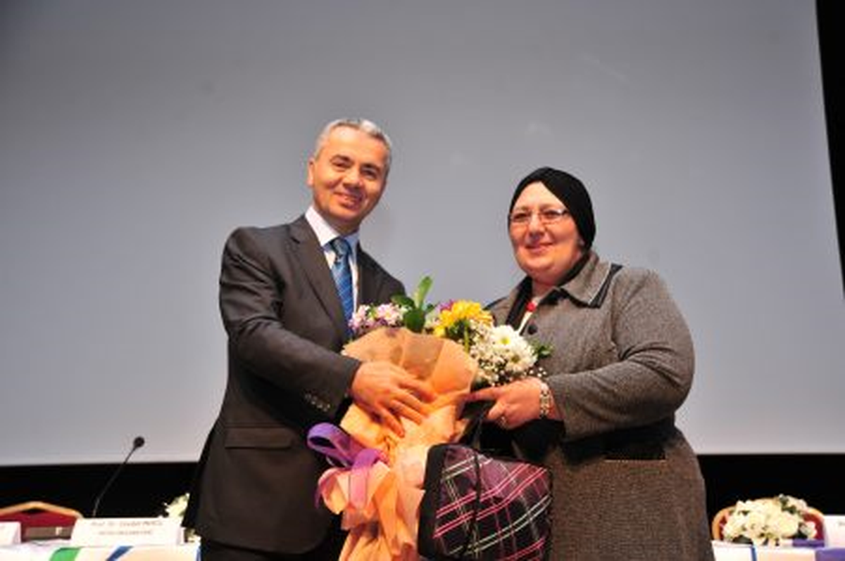 Endülüs Güneşi Beylikdüzü\'nde Doğdu