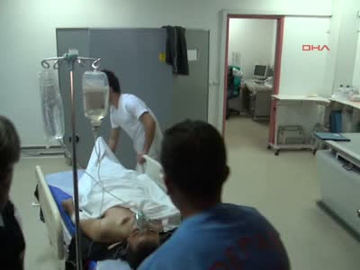 Fethiye\'de Bıçaklı Düello Kanlı Bitti