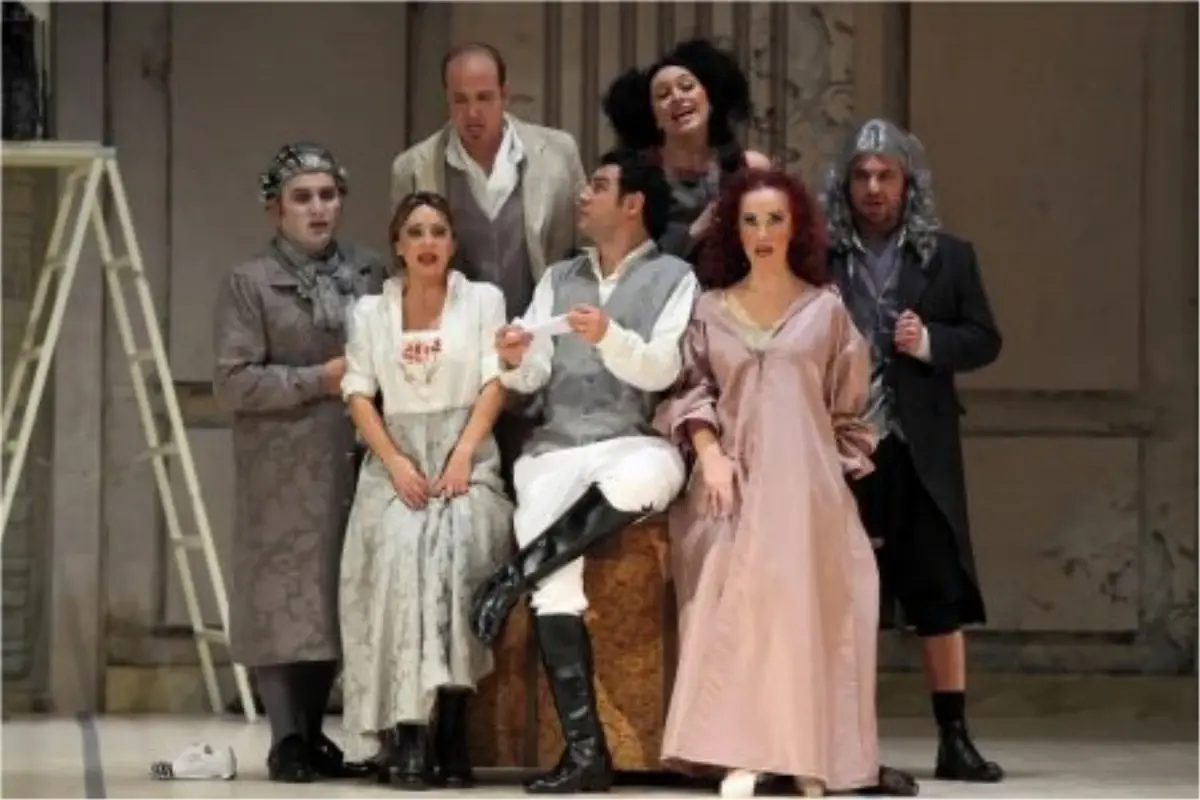 Figaro\'nun Düğünü\'nde Muhteşem Gece