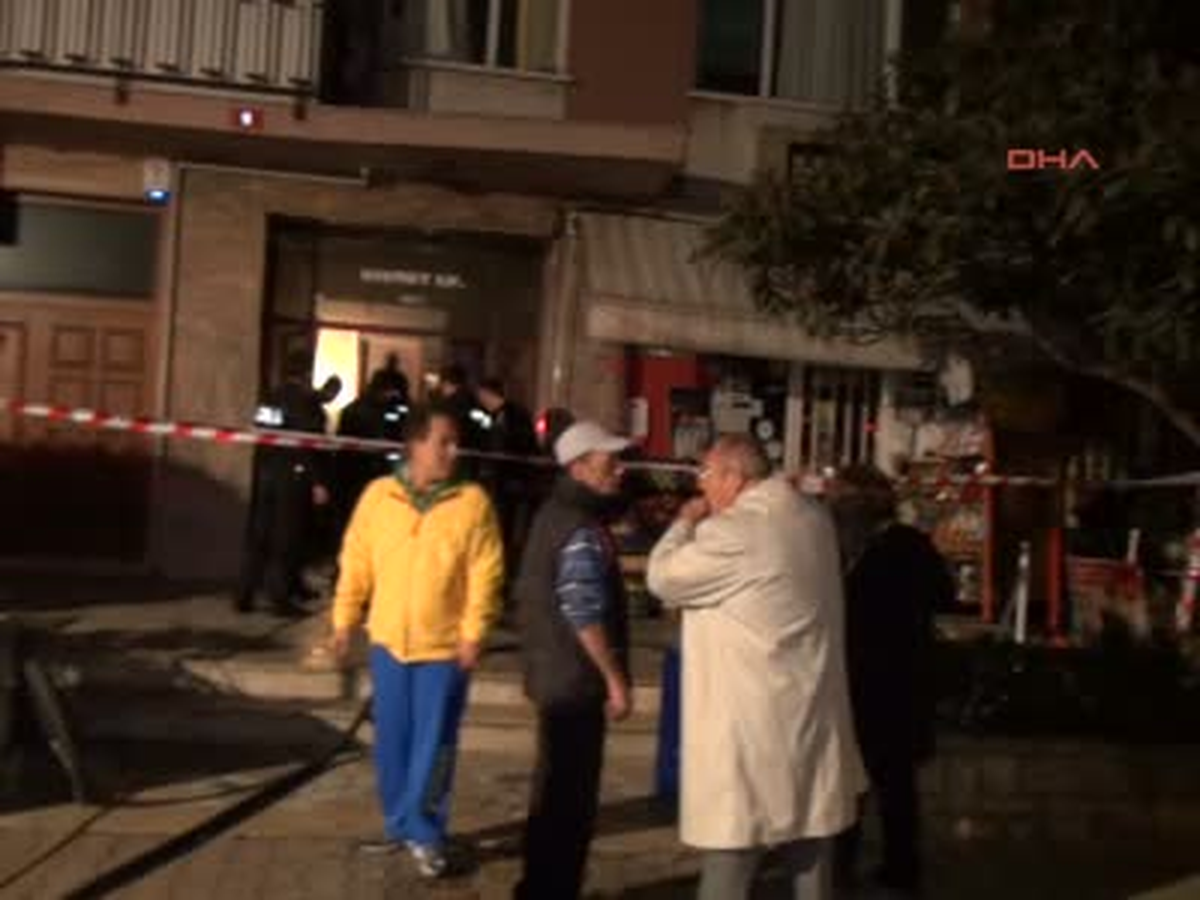 Kadıköy\'de Korkutan Yangın