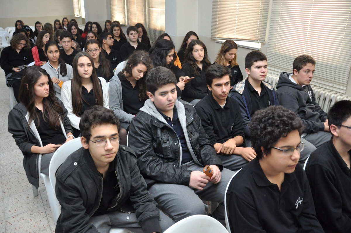 Lise Öğrencilerine Avrupa Fırsatları Anlatıldı