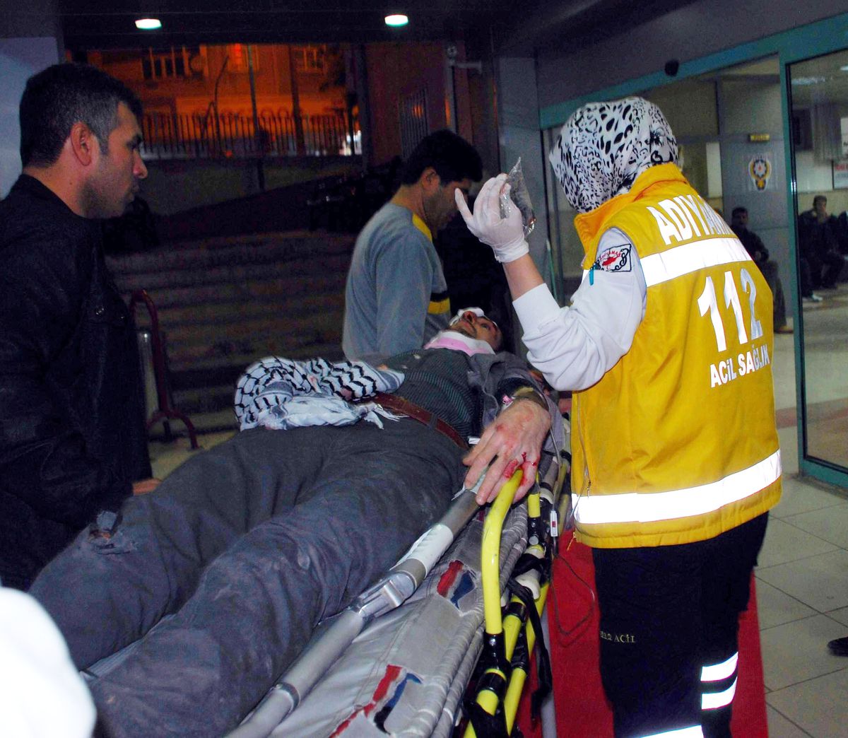 Minibüsle Bisiklet Çarpıştı: 1 Yaralı