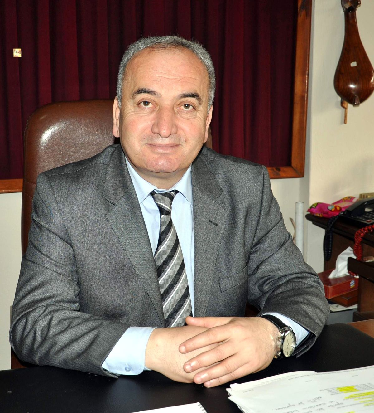 Sihirli Hediyeler "Perde" Diyecek