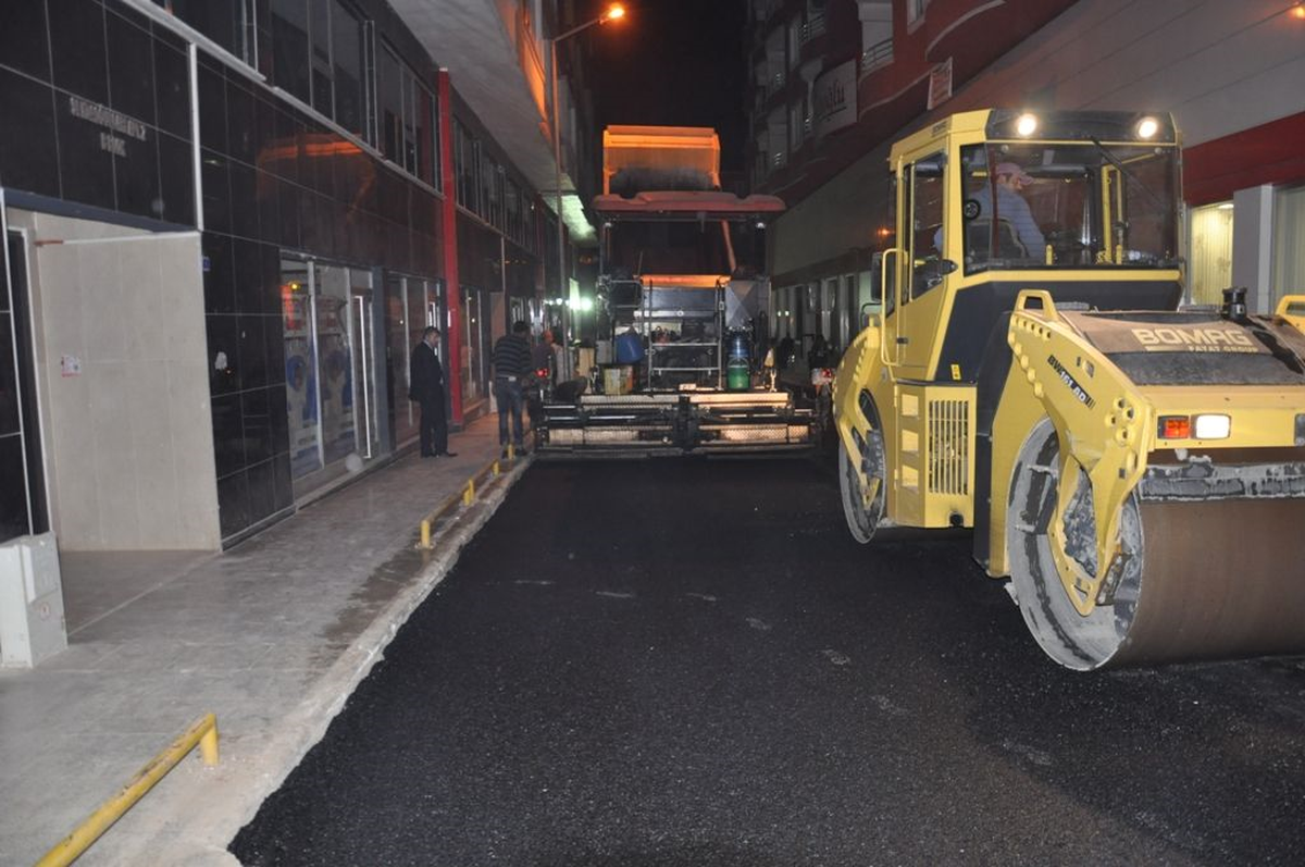 Siirt Belediyesi\'nde Asfalt Çalışması Sezonu Sona Erdi