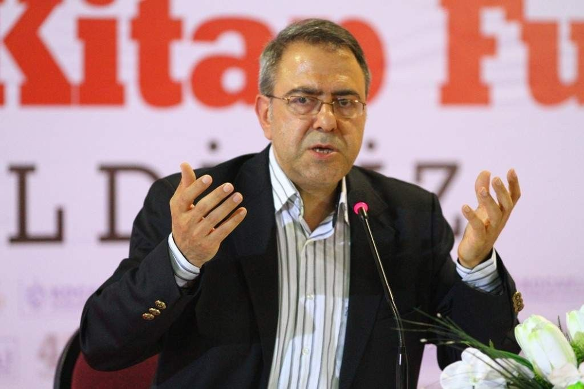 Tarihçi Yazar Mustafa Armağan Amasya\'da Konferans Verdi