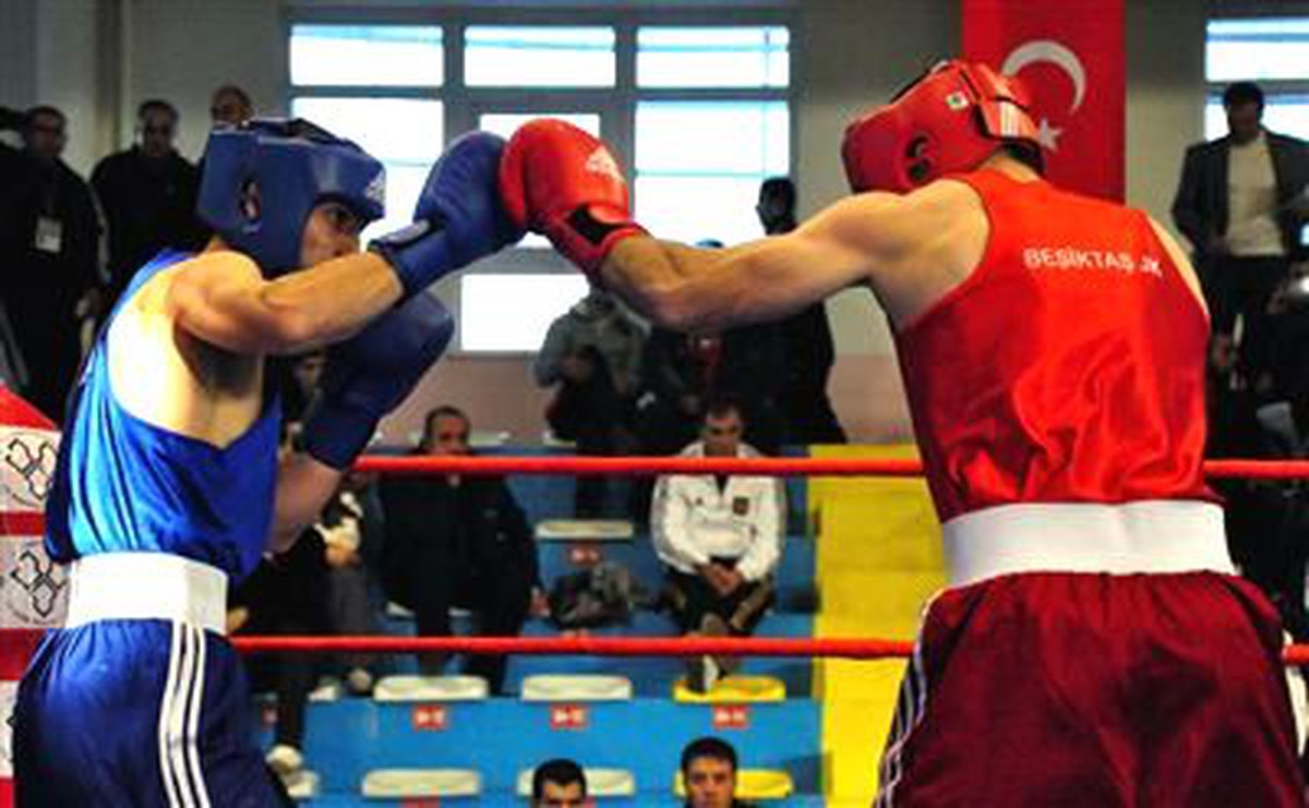 Türkiye Büyükler Ferdi Boks Şampiyonası Devam Ediyor