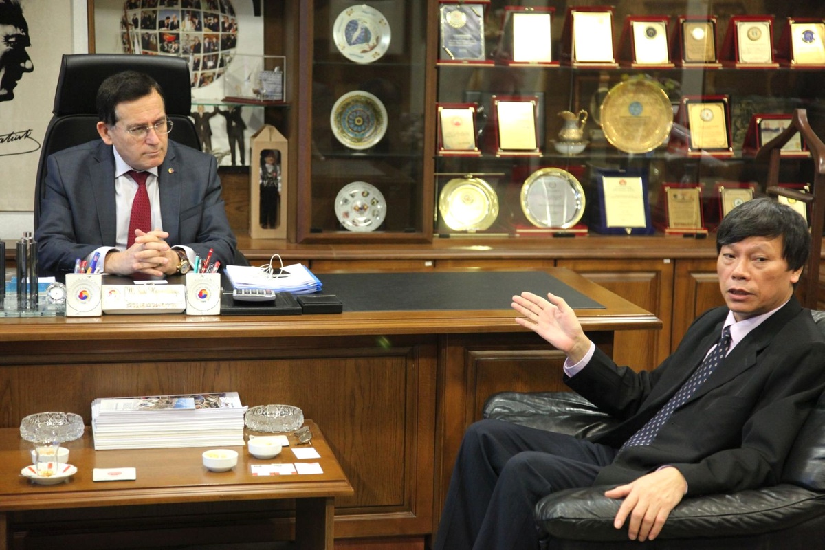 Vietnam Trabzon ile Ticaret Yapmak İstiyor