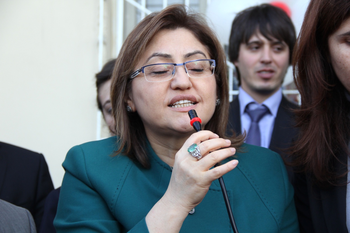 Aile ve Sosyal Politikalar Bakanı Şahin Düzce\'de Açıklaması
