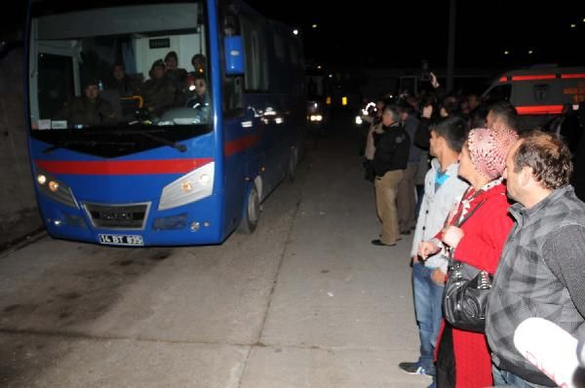Beycuma Cezaevi\'nde Nakil İşlemleri Başladı