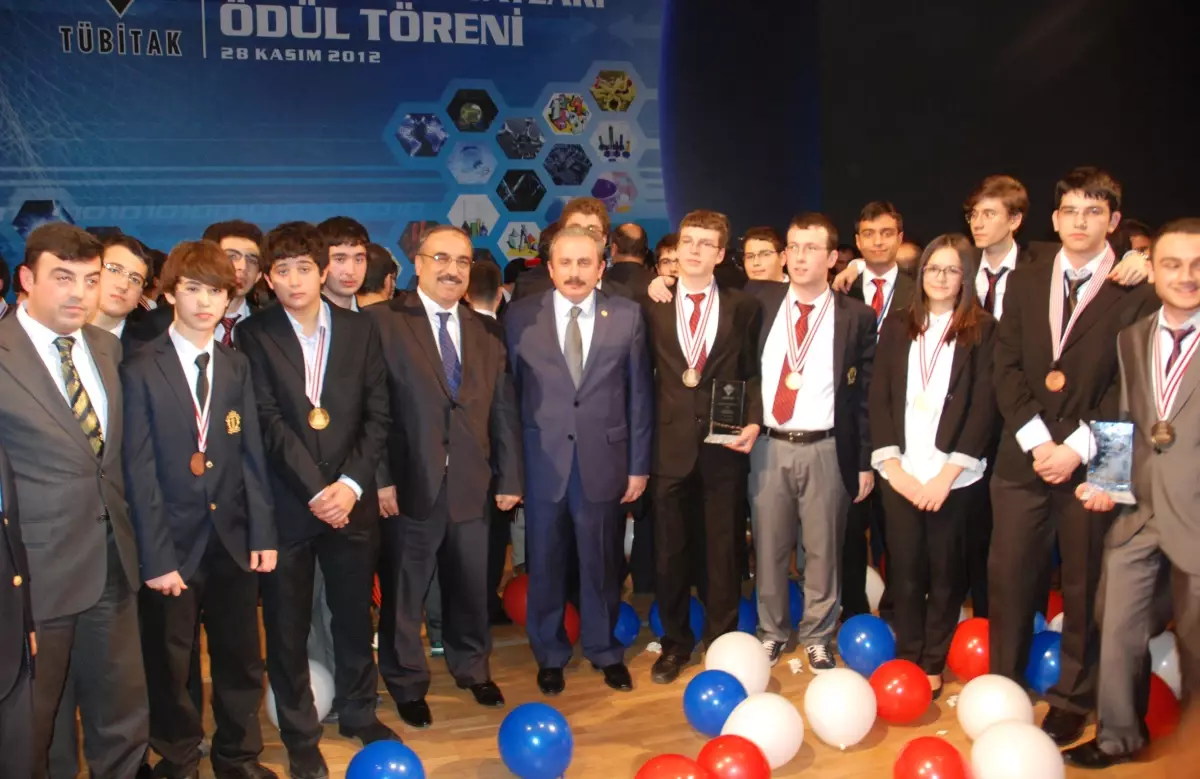Bilim Olimpiyatları\'nda Yamanlar Zirvede