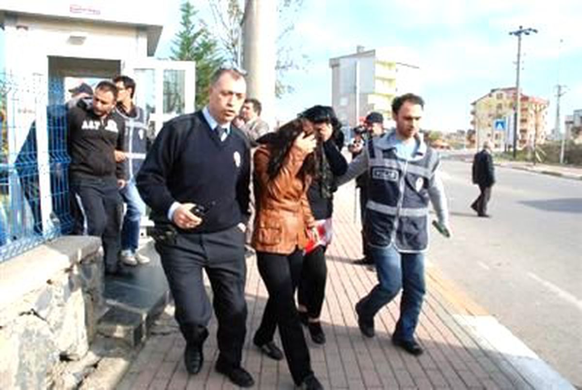 Çayırova\'da Fuhuş Operasyonu: 7 Gözaltı