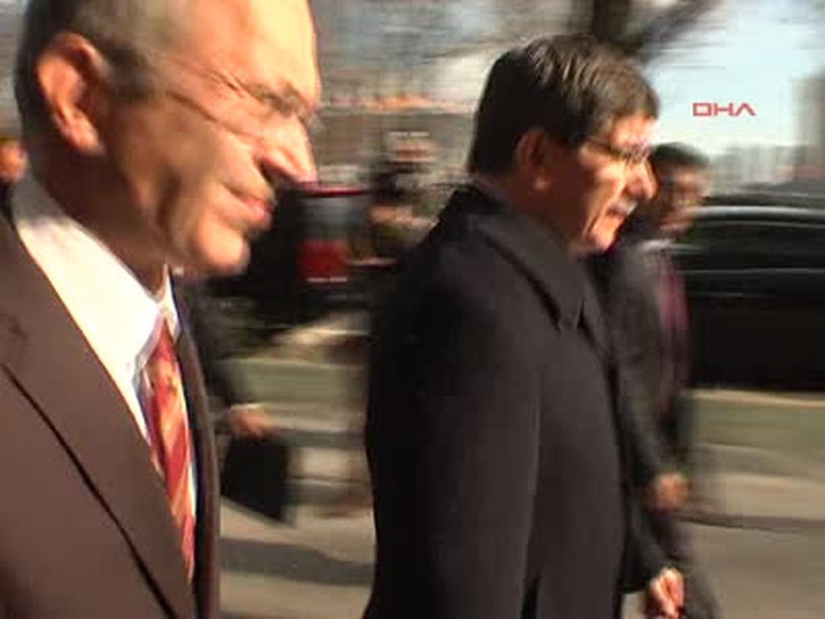 Davutoğlu, Mahmud Abbas ile Görüştü
