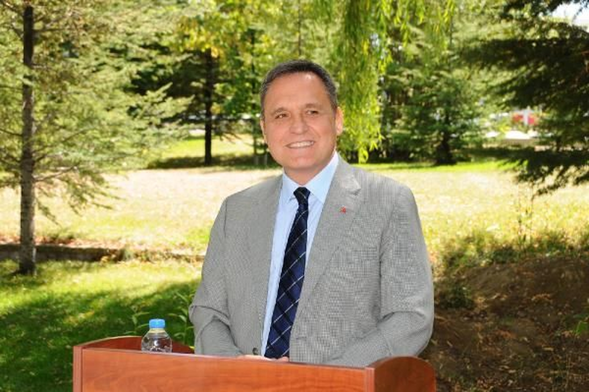 H.ü.Rektörü Prof.Dr Tuncer."Üniversiteye Her İstediğimiz ve İhtiyaç Duyduğumuz Hekim İstihdam...
