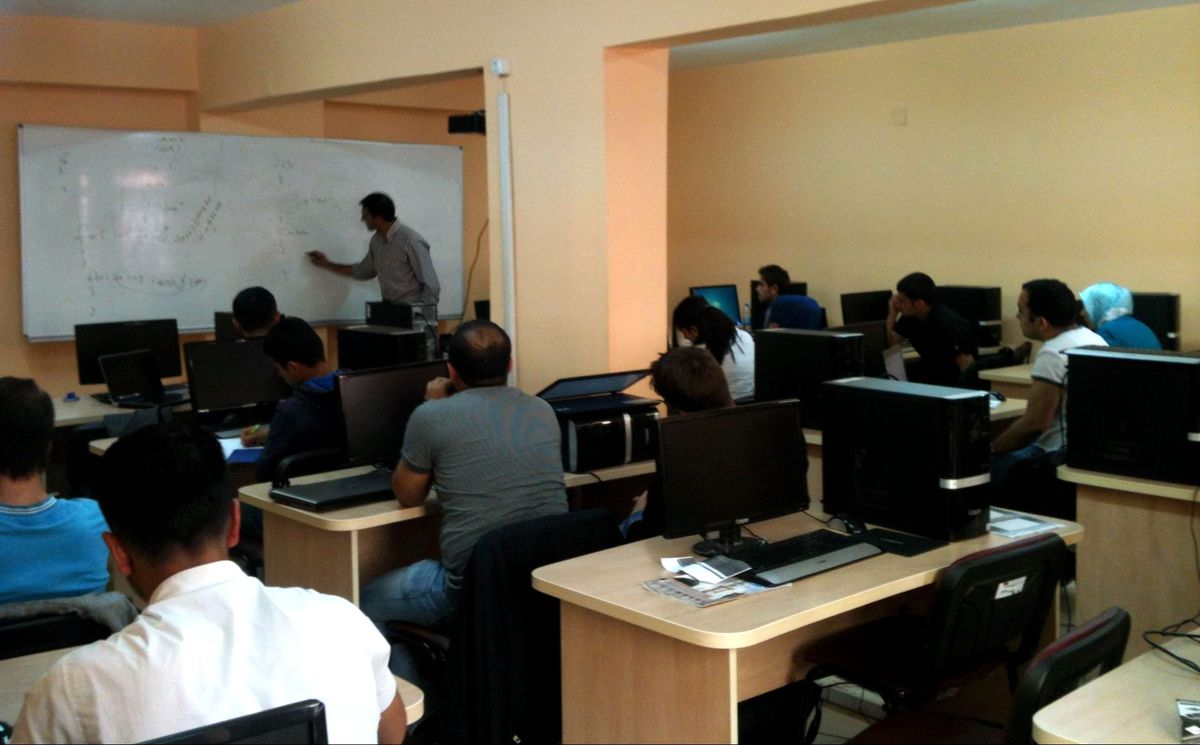 Hakkari Üniversitesi\'nden Yazılım Kursu