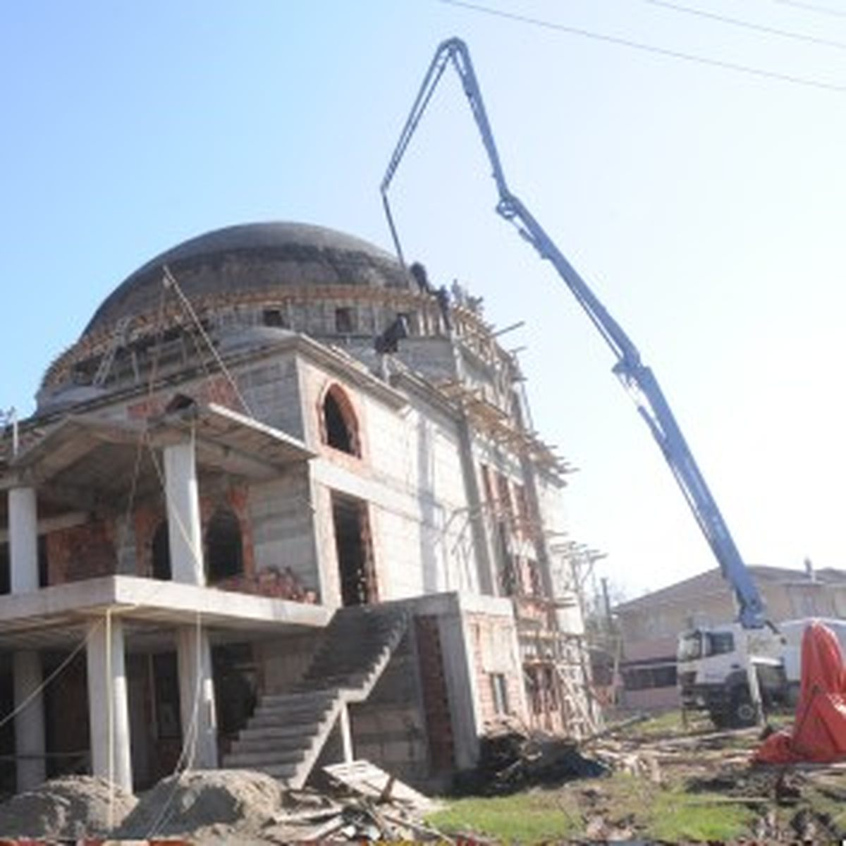 Hasanpaşa Camii Yardım Bekliyor
