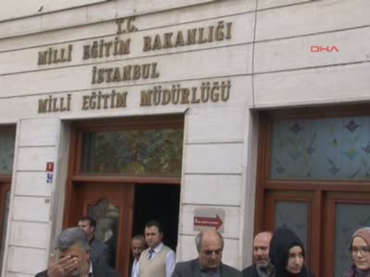 Mazlumder\'den Okullardaki Kıyafet Yönetmeliği Açıklaması