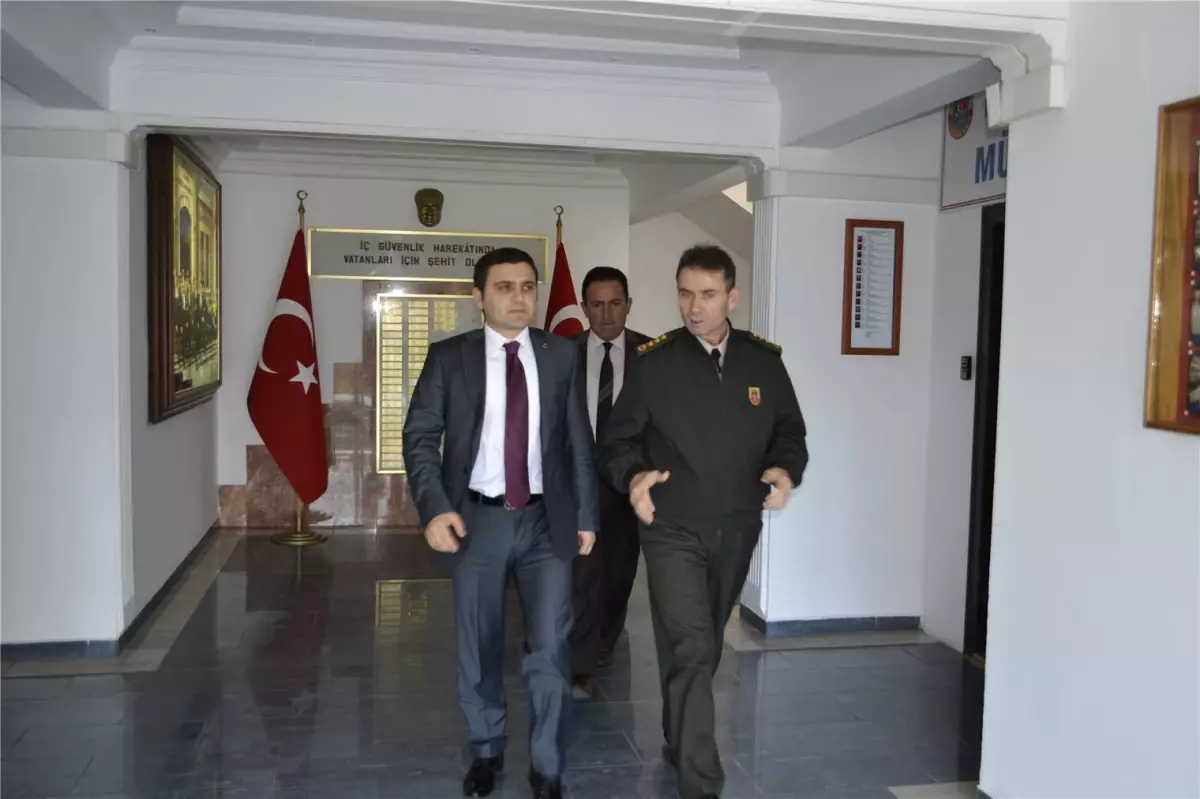 Milletvekilinden Komutanlara Ziyaret