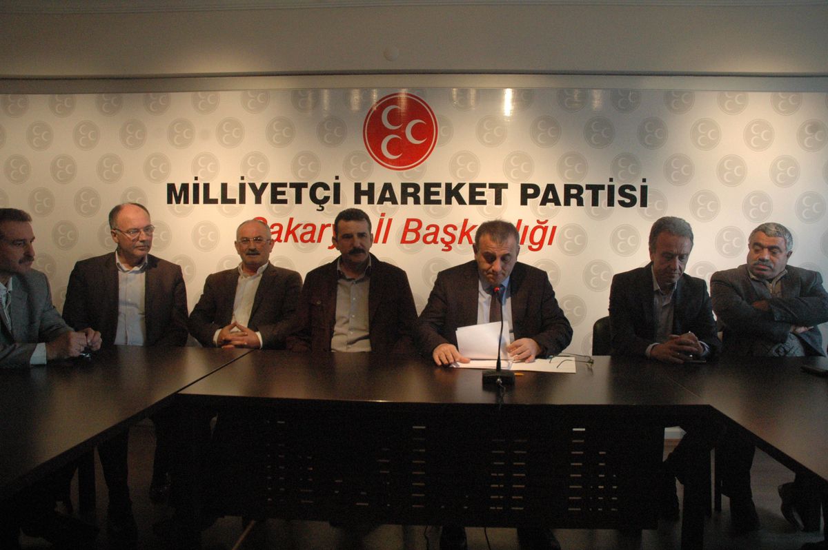 Sakarya MHP İl ve İlçe Teşkilatı Yerel Seçimler Değerlendirme Toplantısı Yapıldı