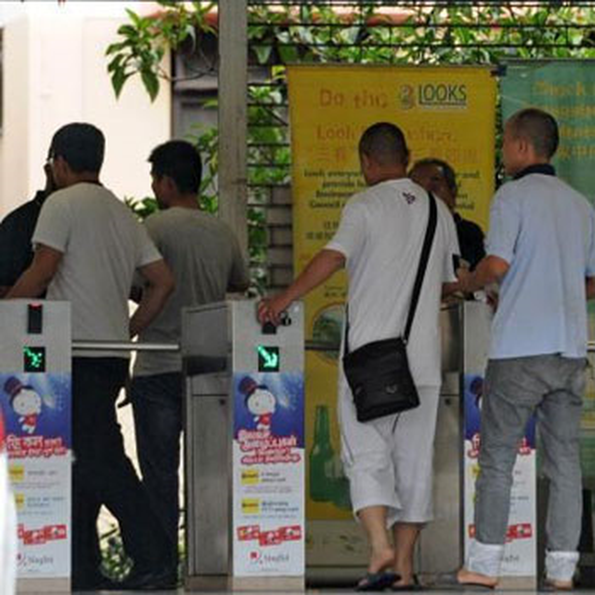 Singapur\'da 26 Yıl Sonra İlk Grev