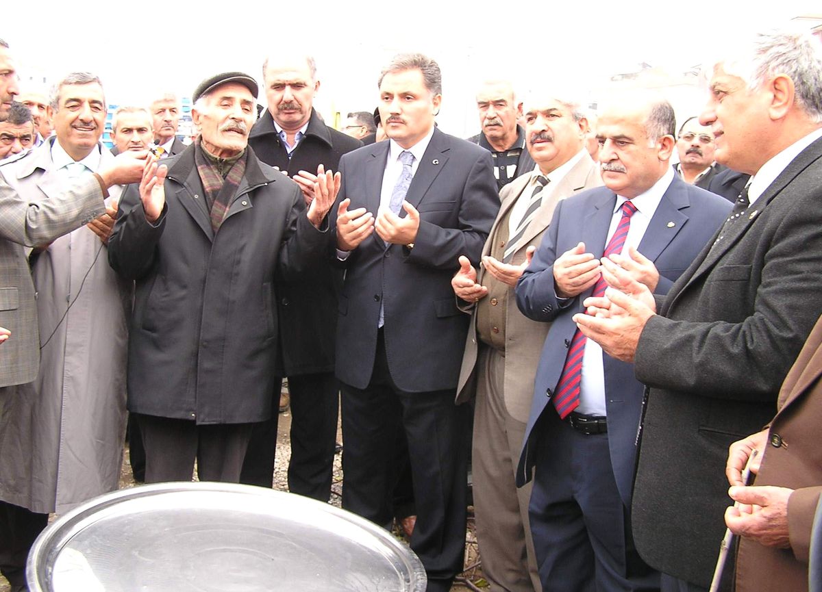 Sivil Toplum Örgütü Temsilcileri ve Siyasiler \'Aşure\'de Buluştu