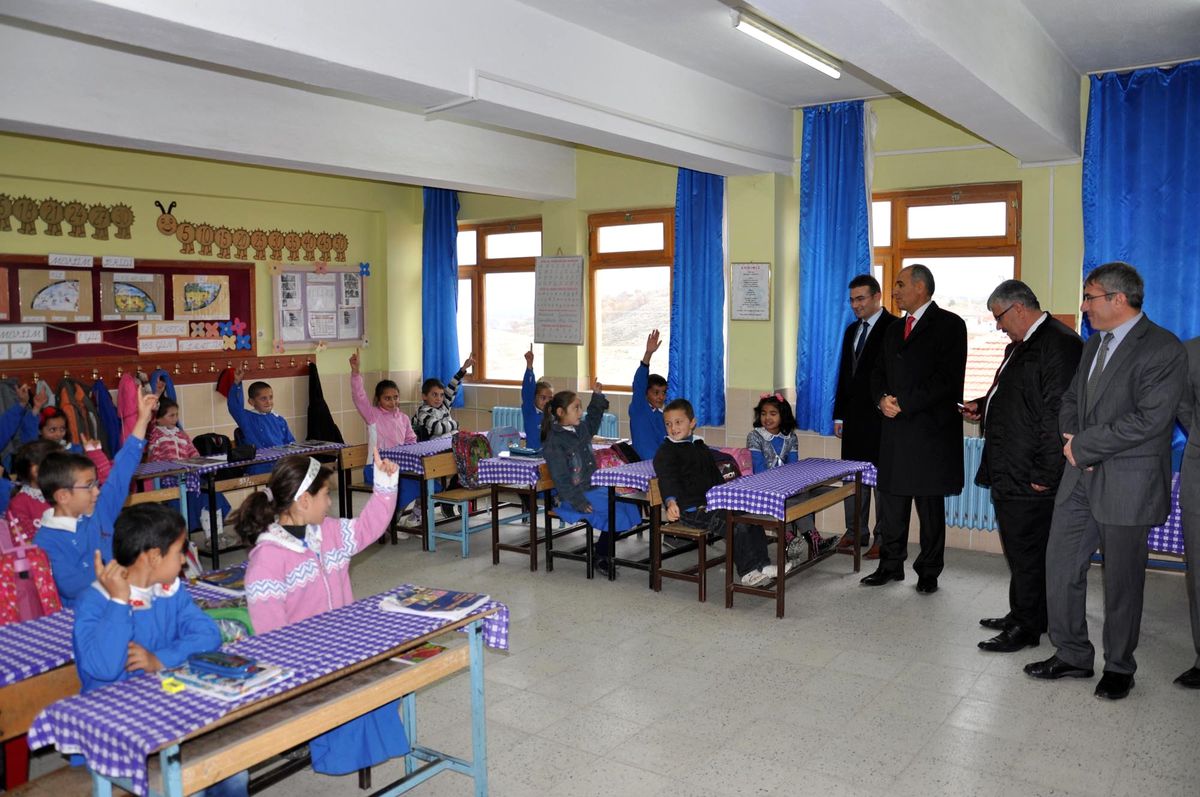 Sorgun Kaymakamı Kılıç Okullarda İncelemede Bulundu