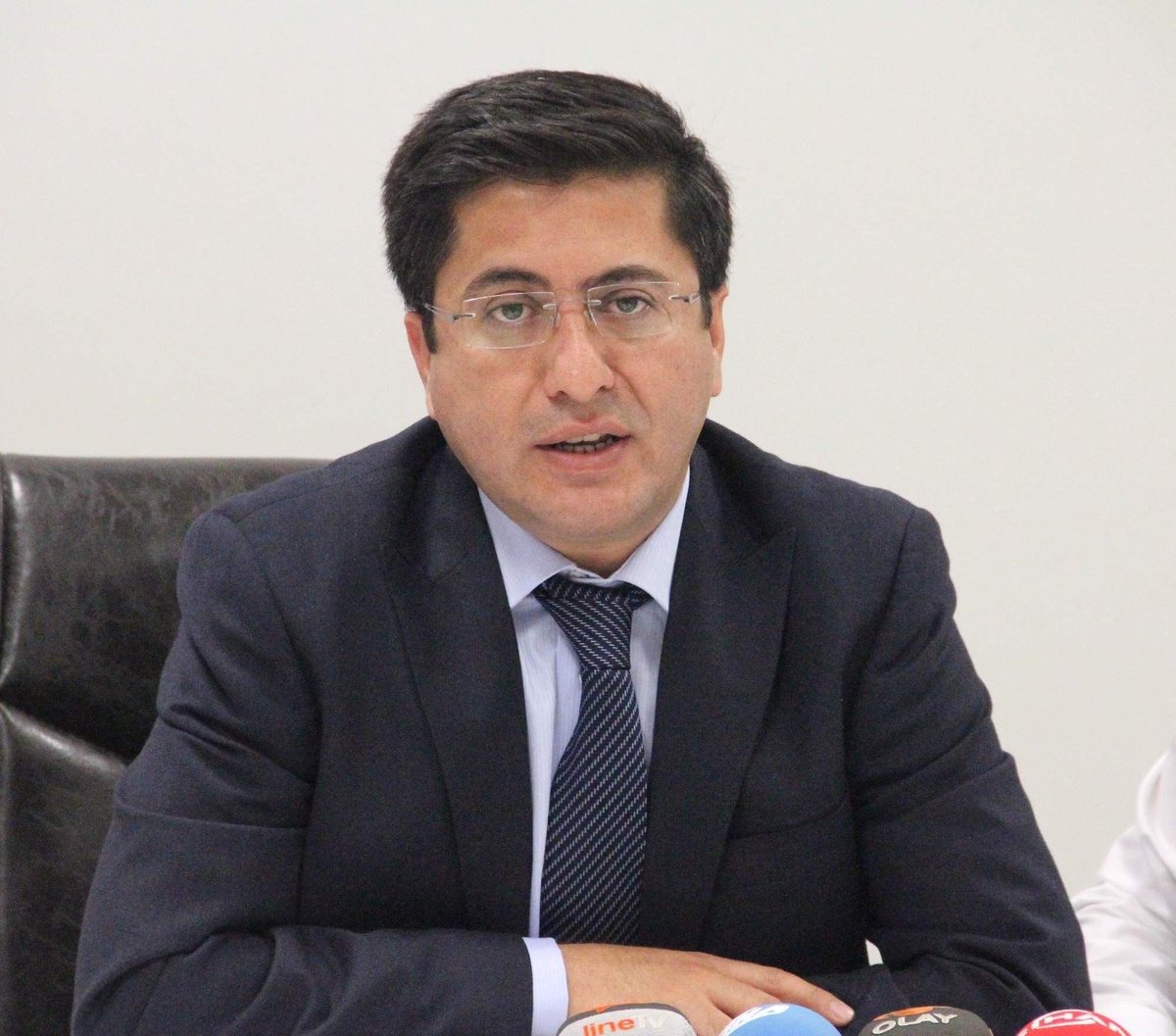 "Eczane Dışından Zayıflama Ürünü Almayın"