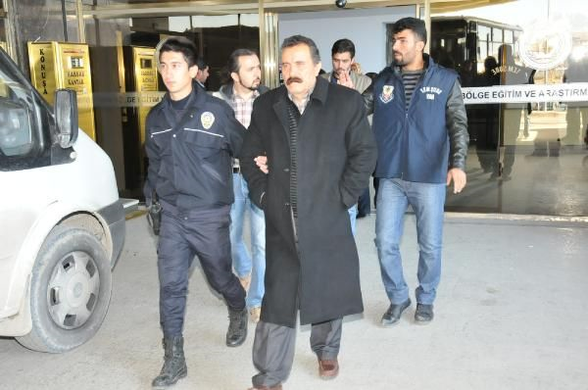 Van\'da 8 KCK Şüphelisi Tutuklandı