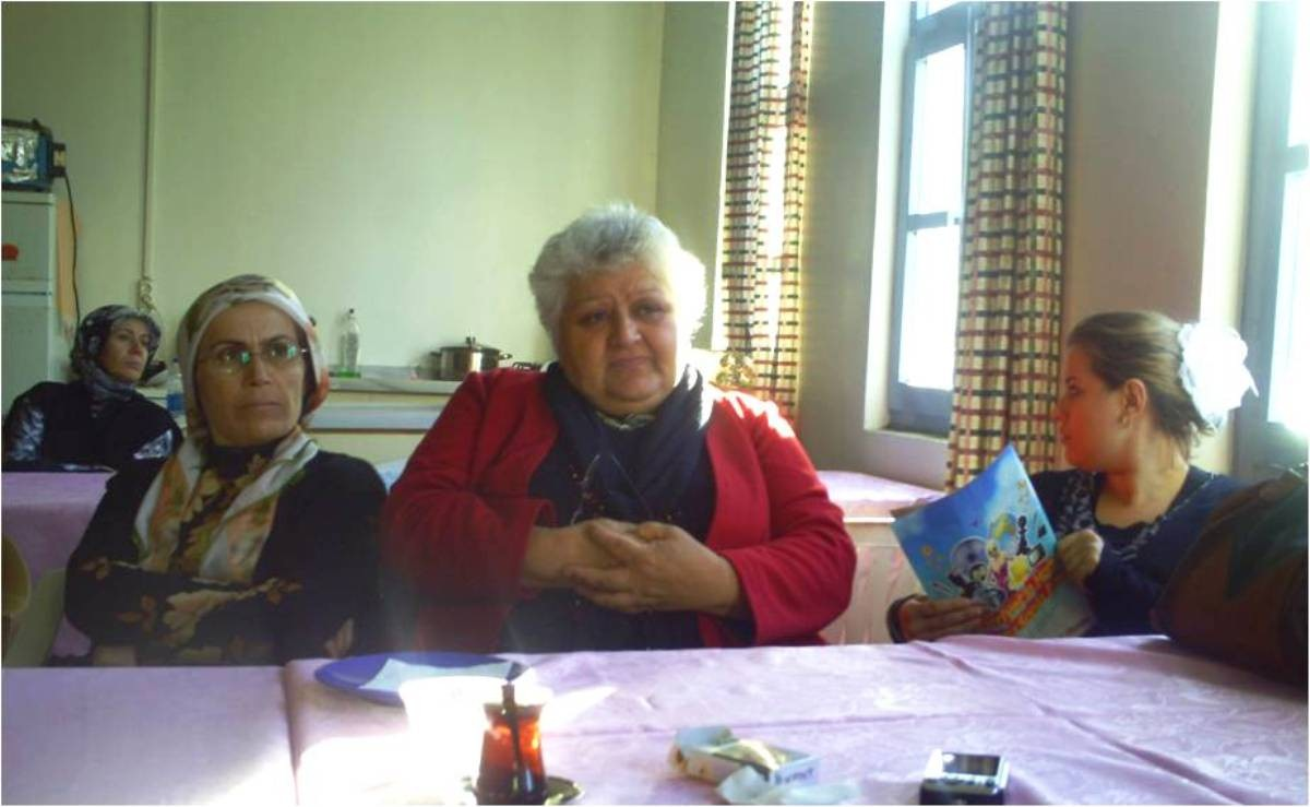 Yanık Köyü\'nde, \'Kadın Çiftçiler\' Toplantısı