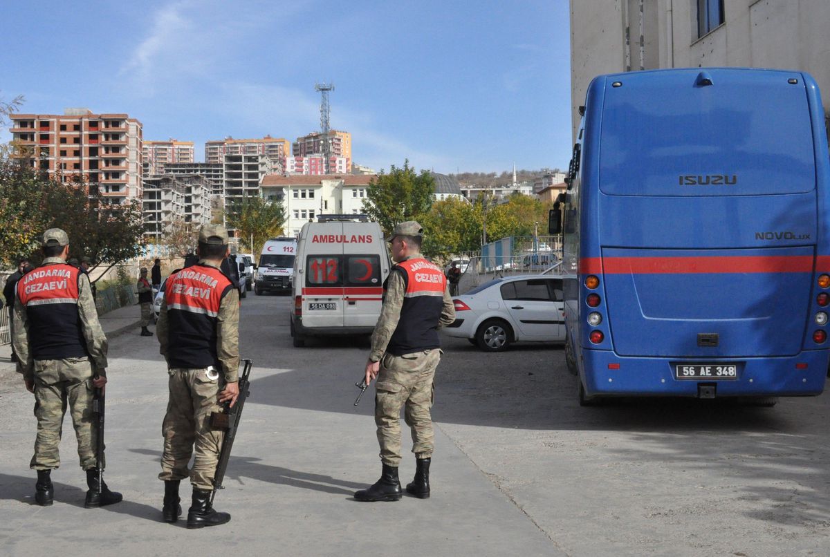 Kapalı Cezaevinde Korkutan Yangın