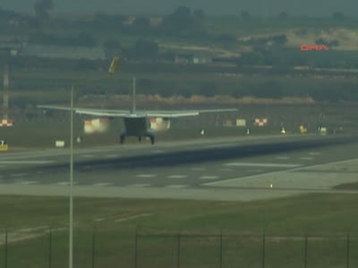 NATO Heyeti İncirlik Üssü\'nde