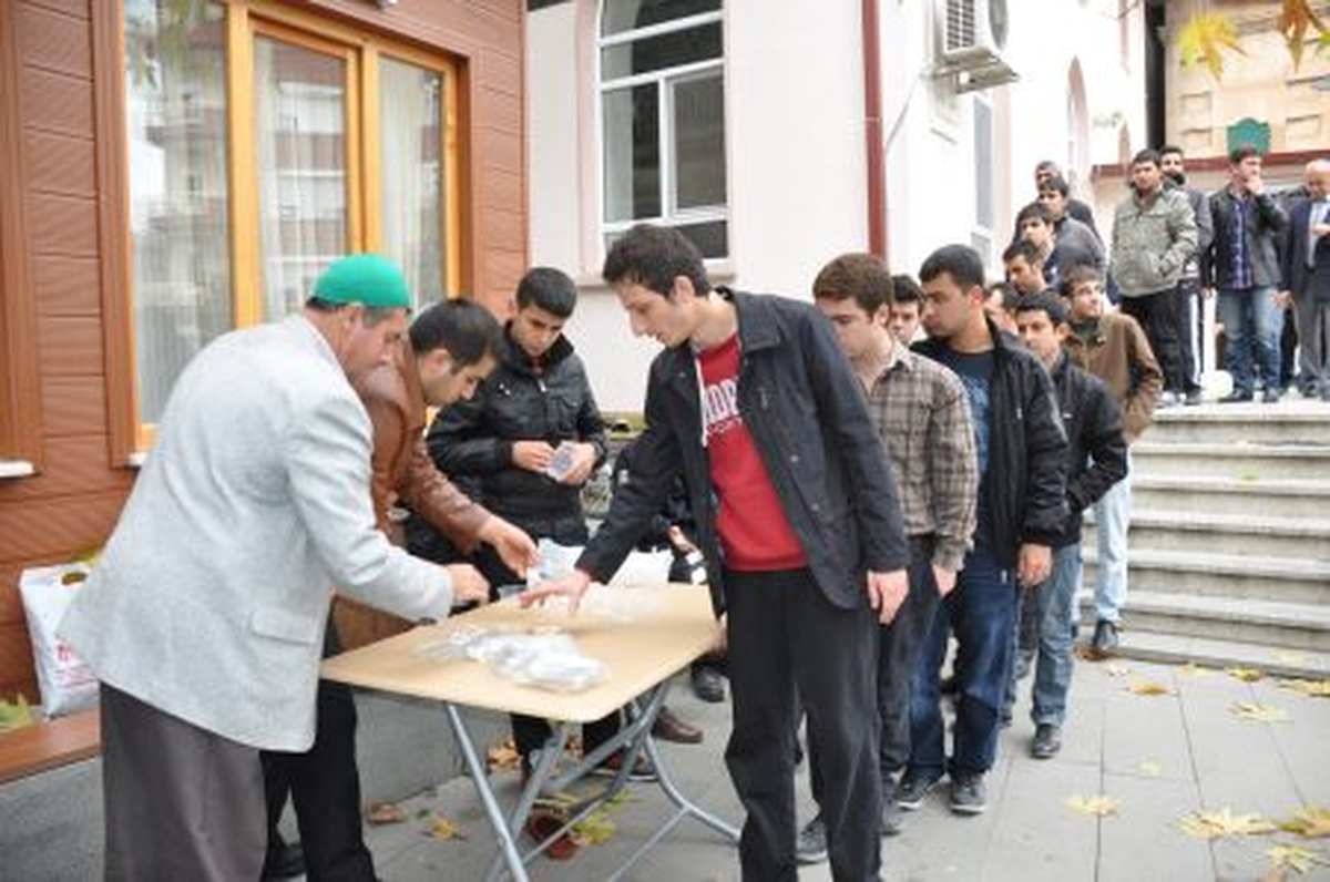 Aşure Etkinlikleri Devam Ediyor