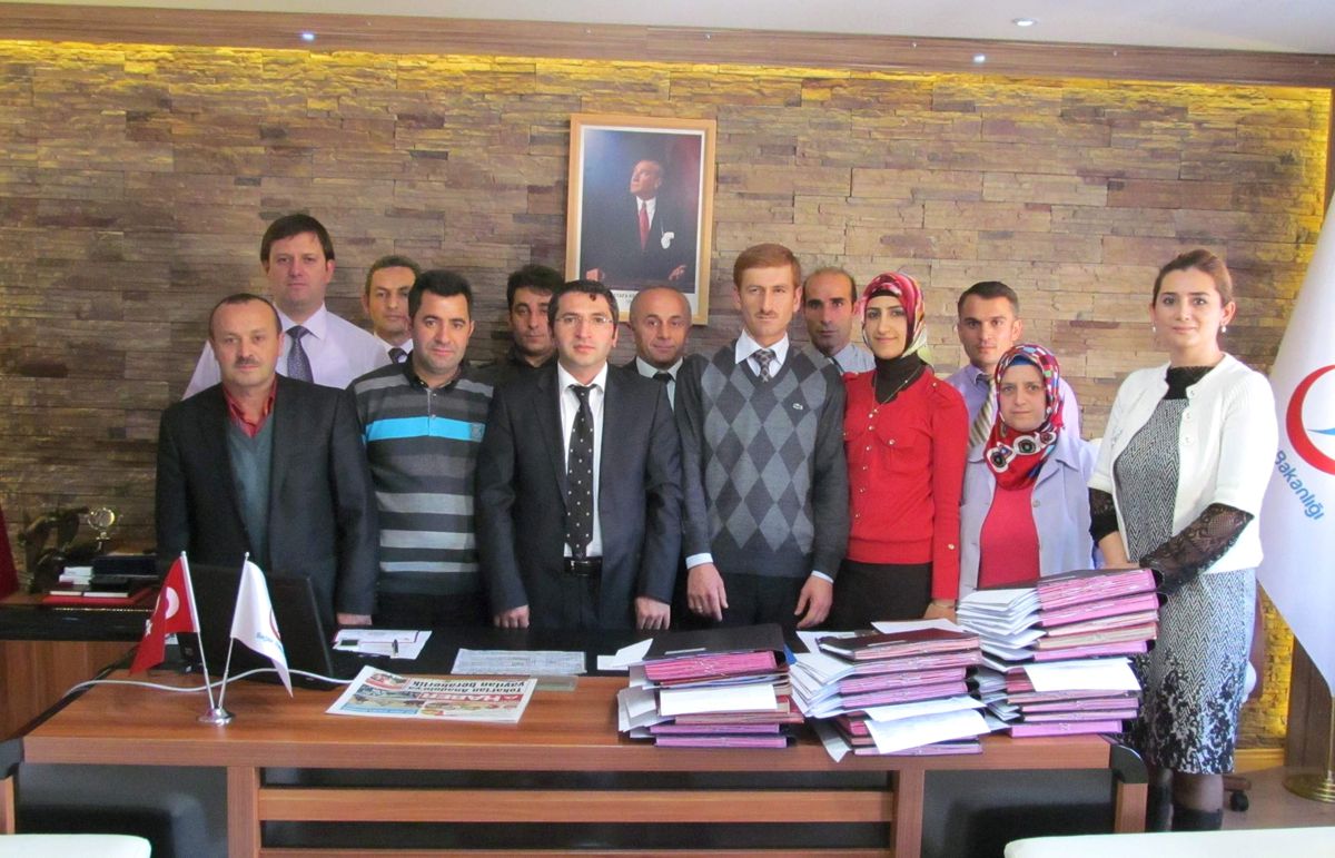 Ayın Personeline Takım Elbise Hediye
