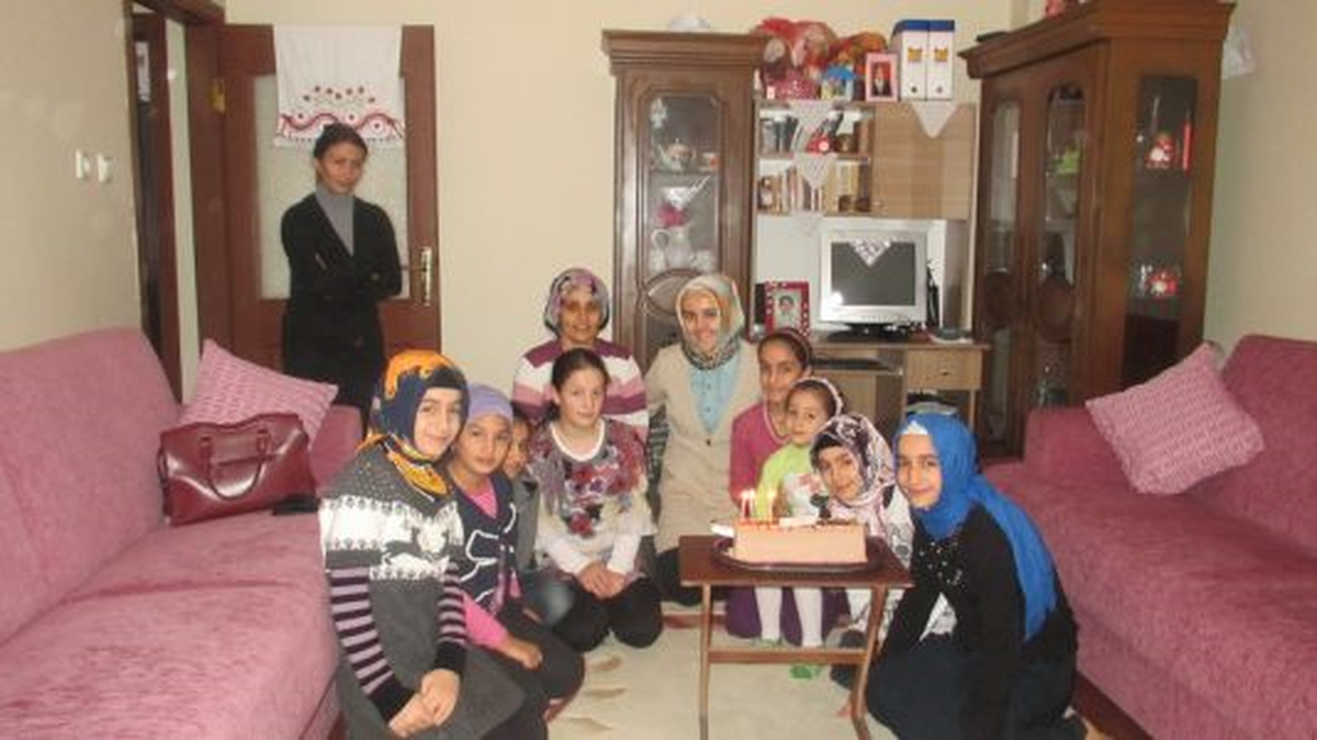 Bilgi Evi Üyeleri İyilik İçin Yarışıyor