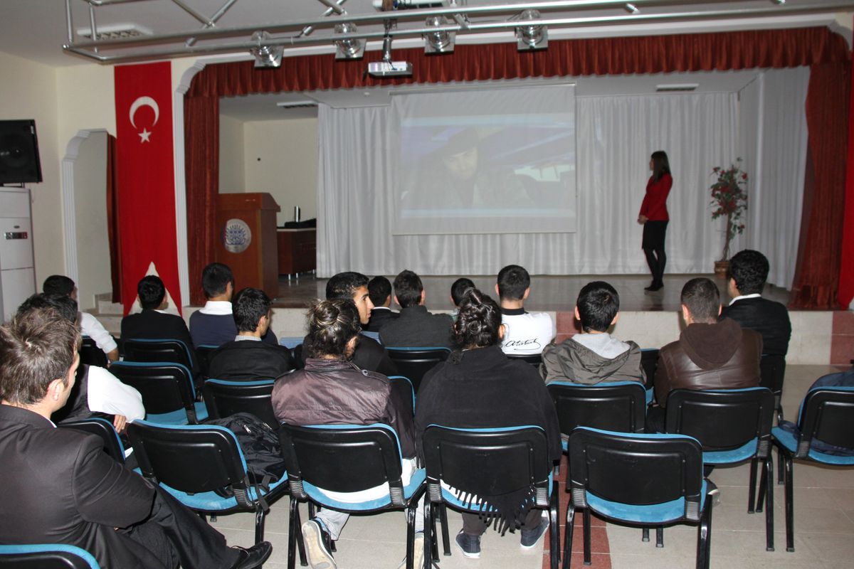 Didim Turizm Lisesi Öğrencilerine Meslek Bilgilendirmesi