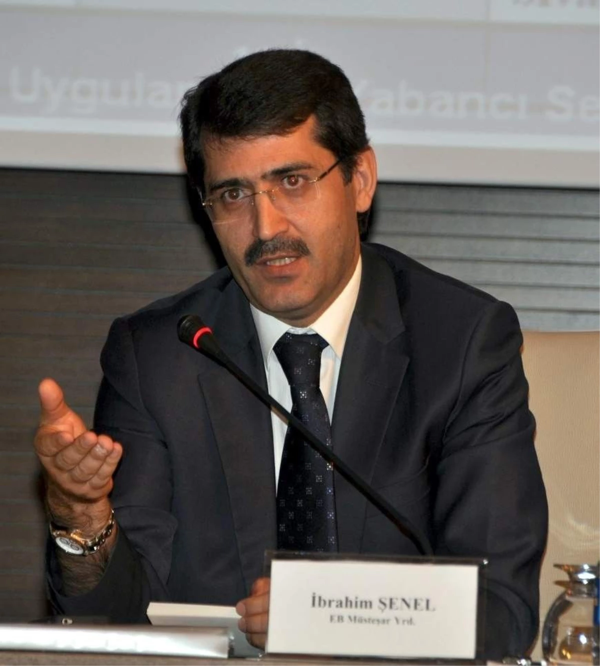 Ekonomi Bakanlığı Müsteşar Yardımcısı İbrahim Şenel, "Türkiye\'nin Kendi Tasarımcılarını...