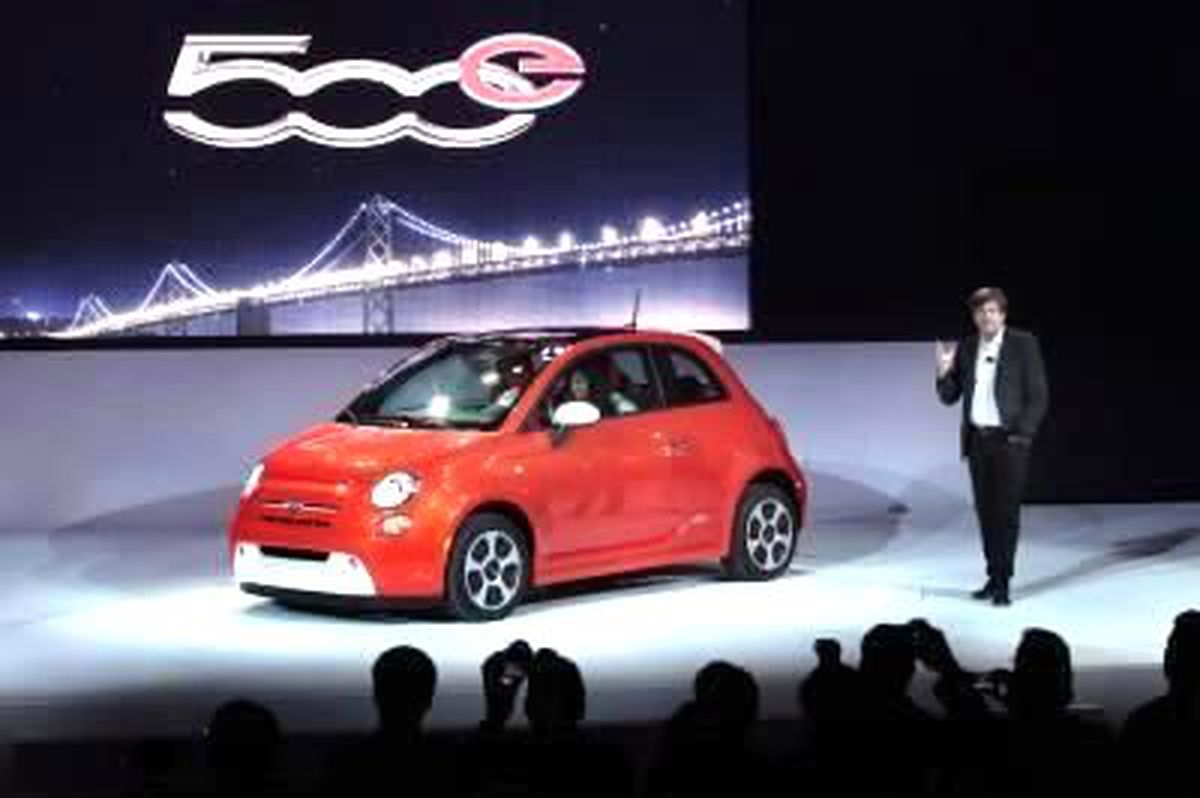 Fiat\'tan Elektrikli 500 Atağı!