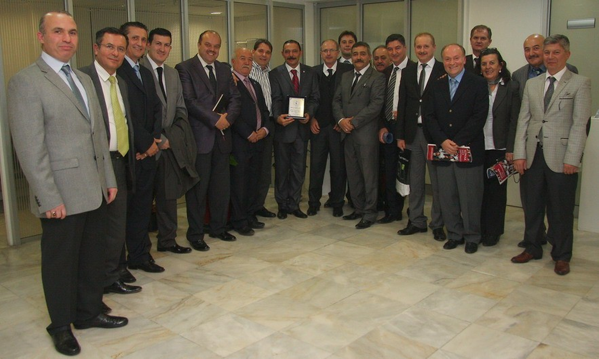 Kemraltı Çarşını En Çok Ziyaret Eden Başkan Hakan Tartan