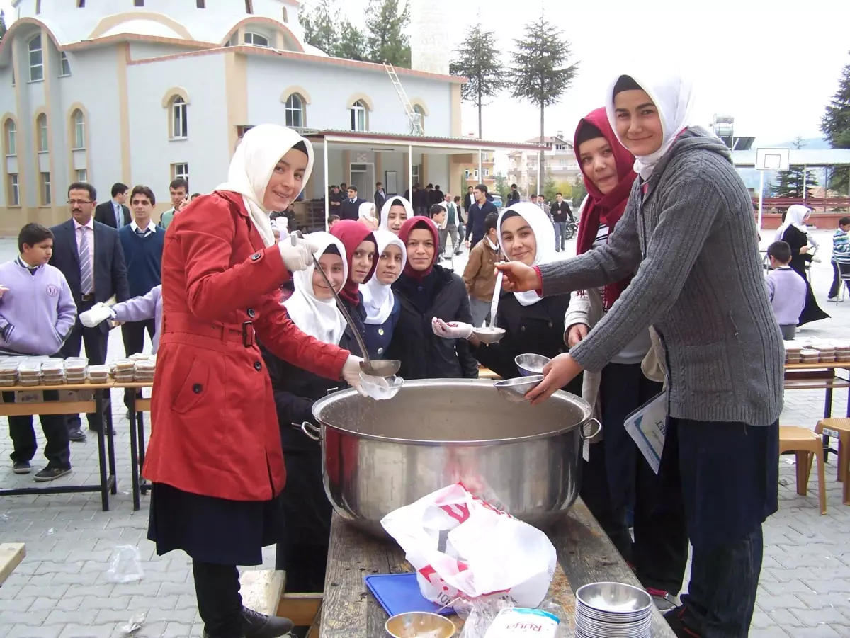 Korkuteli İmam Hatip Lisesi'nde Aşure Etkinliği