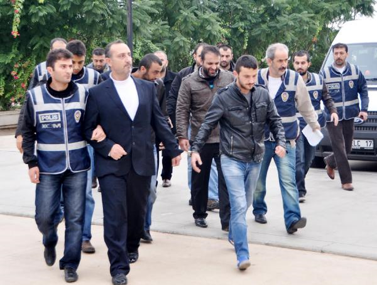 Silah Şebekesi Çökertildi
