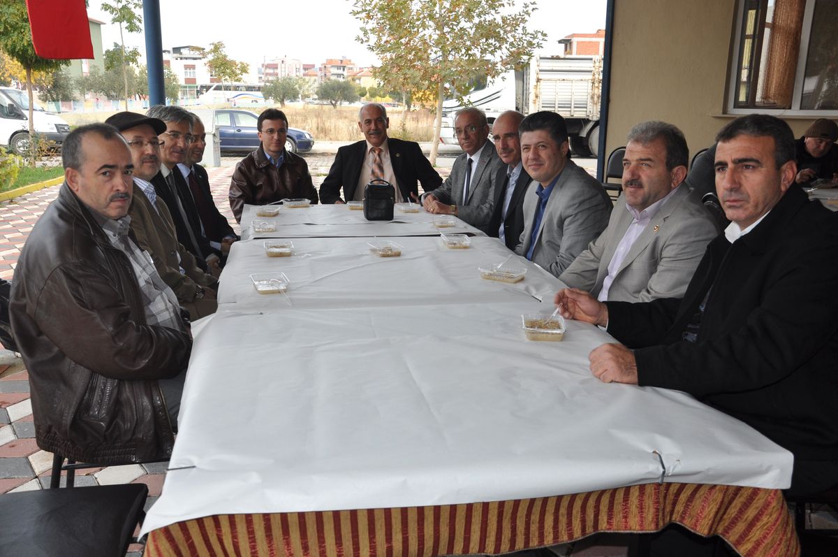 Soma\'da Batı Trakya Türkleri Derneği\'nden Bin Kişilik Aşure Hayrı
