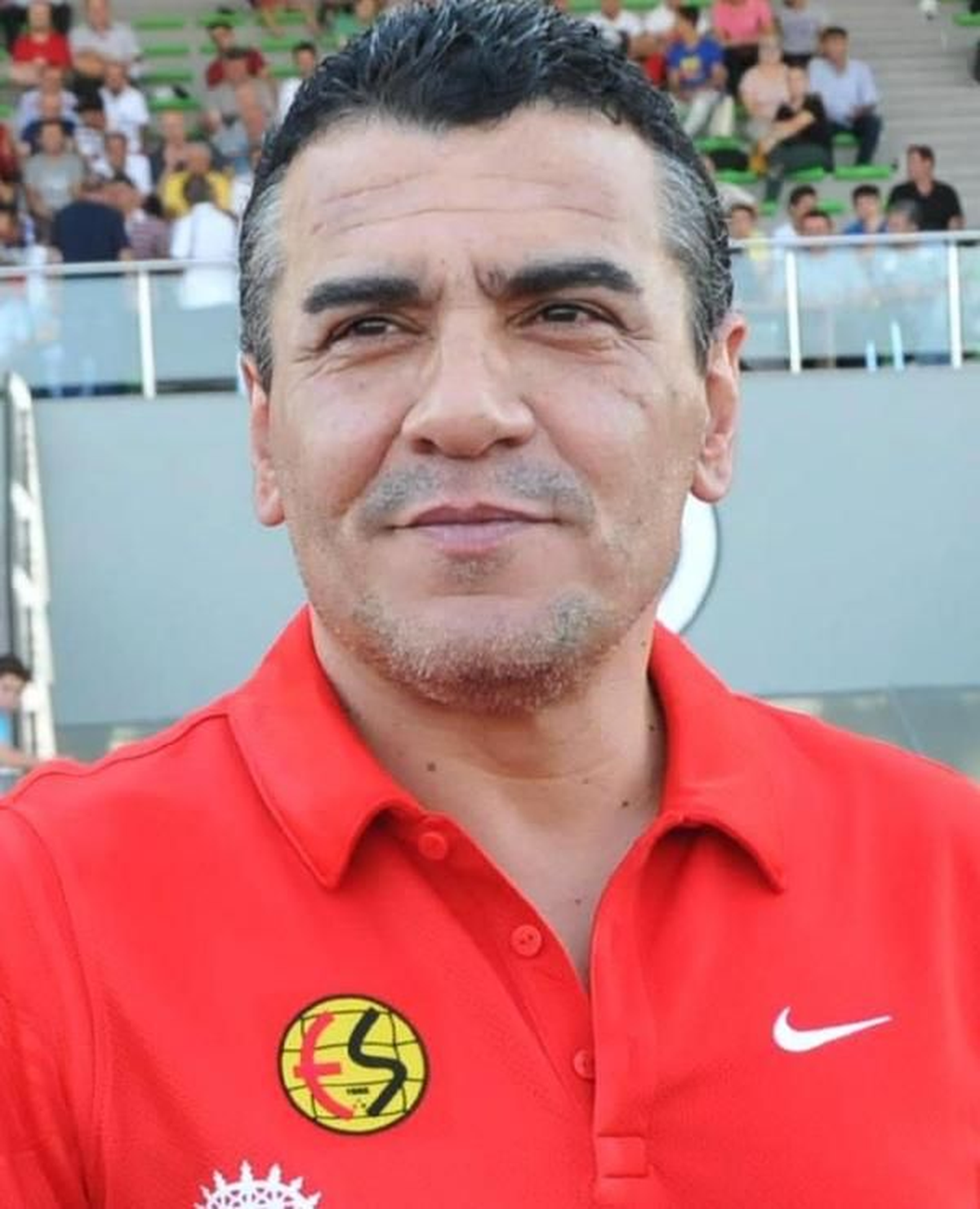 UEFA\'nın Fenerbahçe ve Eskişehirspor Hakkındaki Kararı