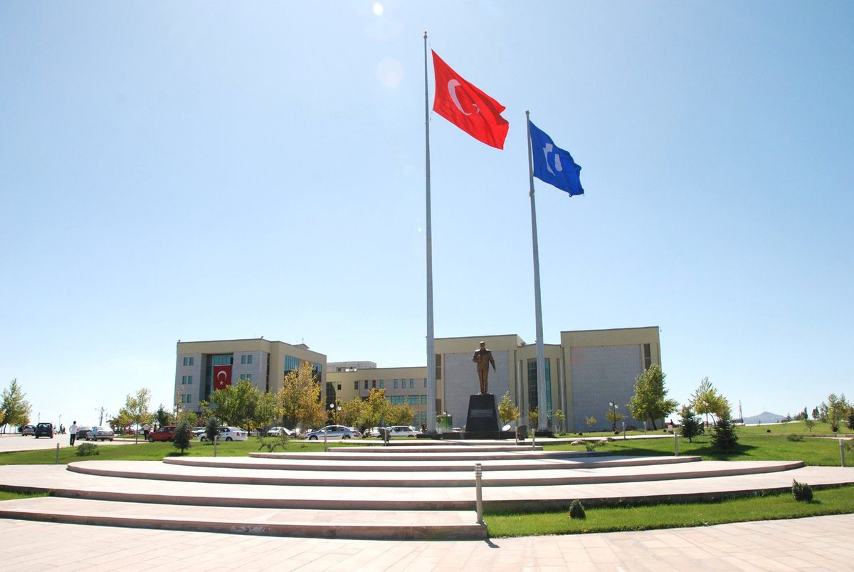 Uşak Üniversitesi\'nde Gıda ve Çevre Mühendisliği Bölümleri Açılıyor