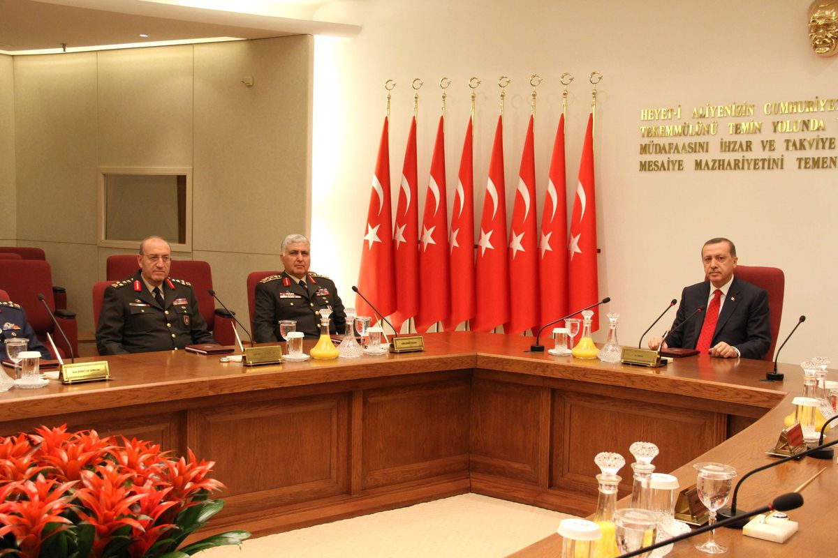 Yaş Toplantısı Başladı
