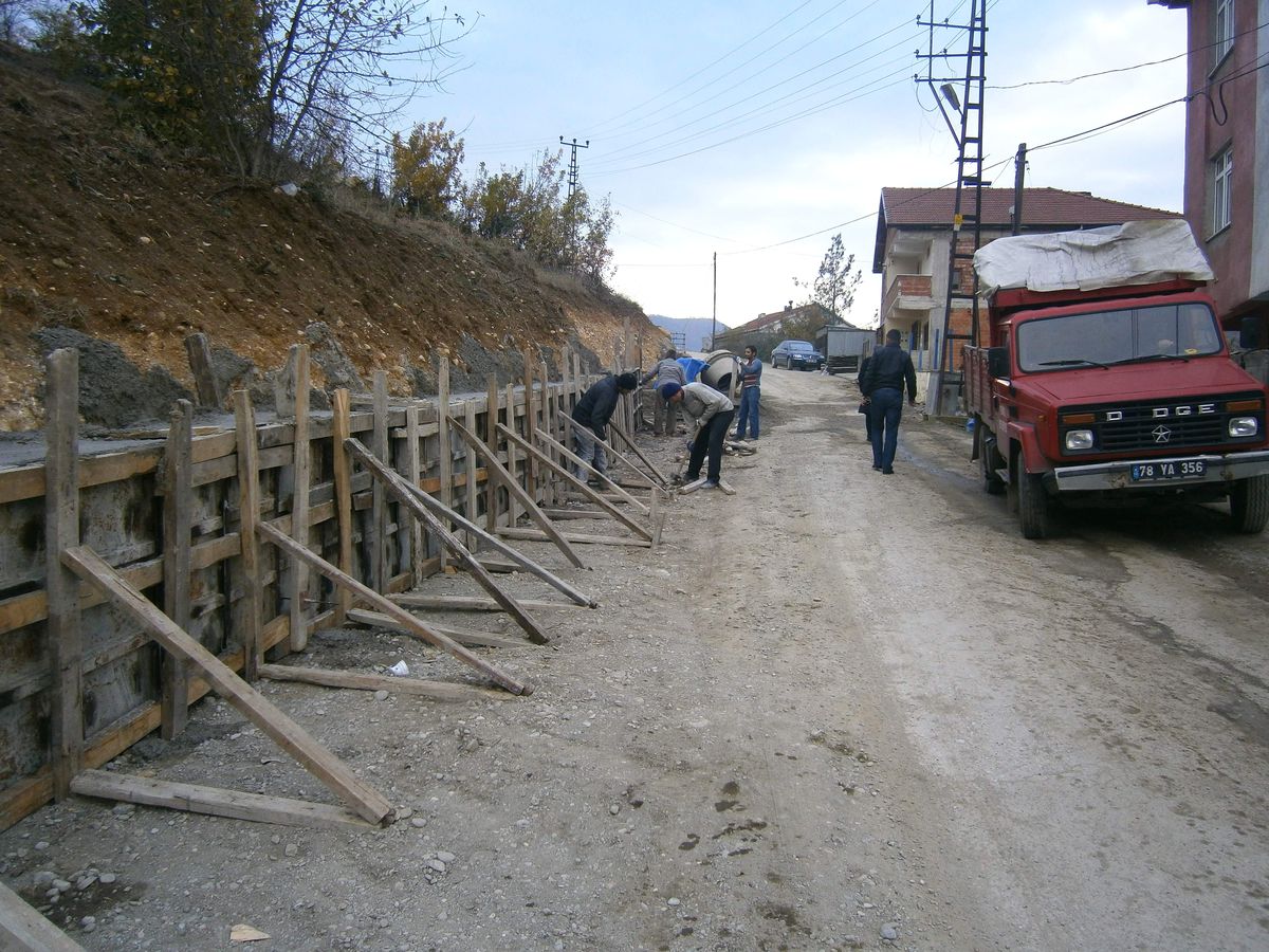 Yenice Belediyesi\'nden Mahallelerde Çalışma