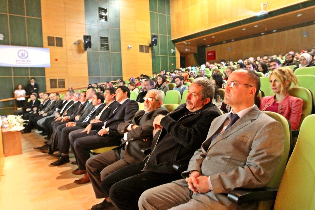 Bayburt Üniversitesi\'nde "Hayvancılık" Masaya Yatırıldı