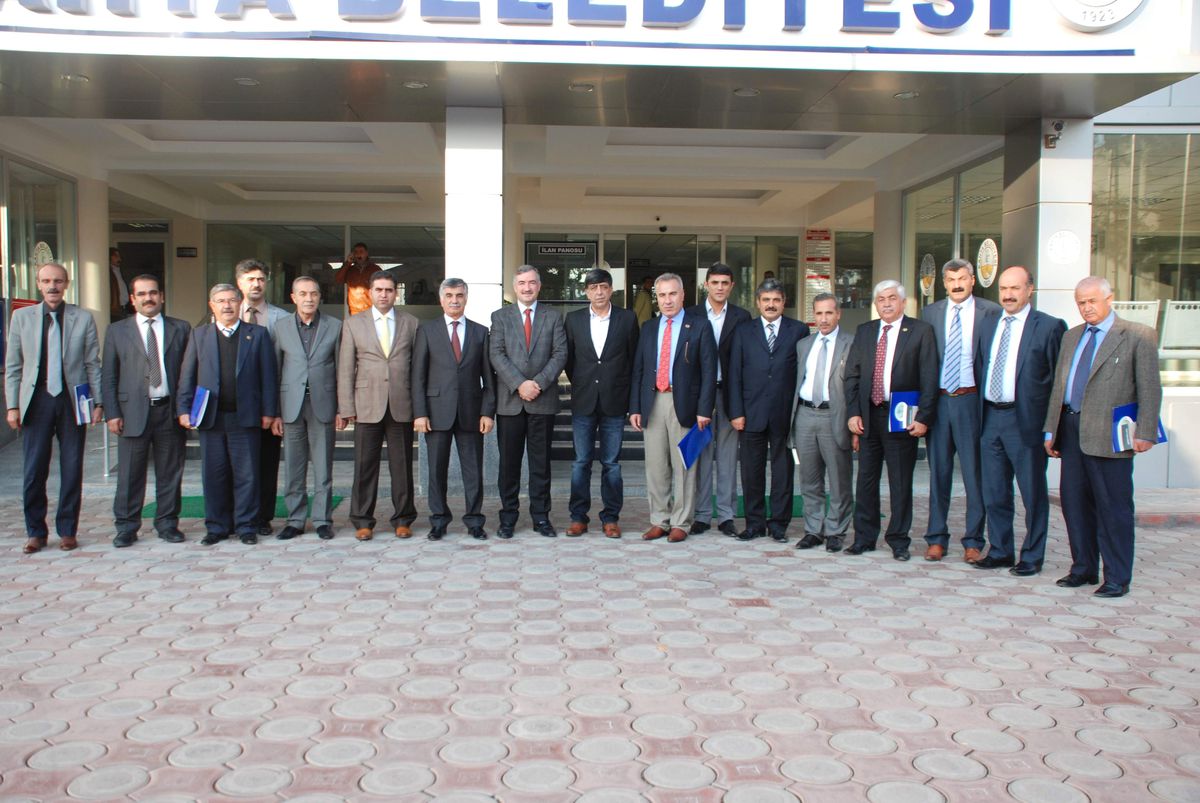 Belediye Başkanları Kahta\'da Bir Araya Geldi